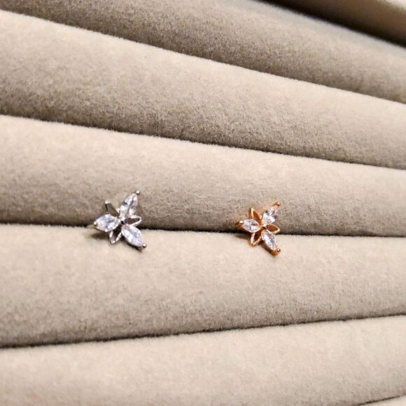 3 point design Body Jewelry - Picture 3 of 3